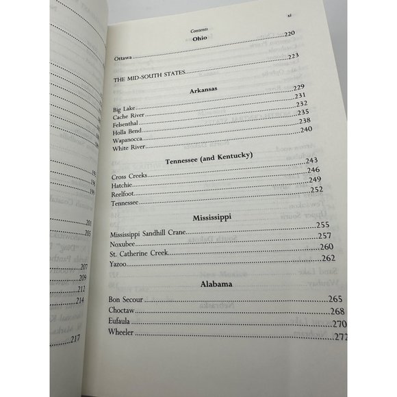 Guide To the National Wildlife Refuges by Laura and William Riley vtg 1992 PB - Picture 10 of 12